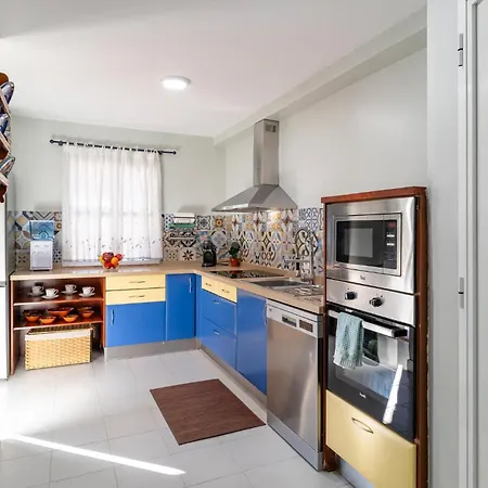 Awesome In With Kitchen